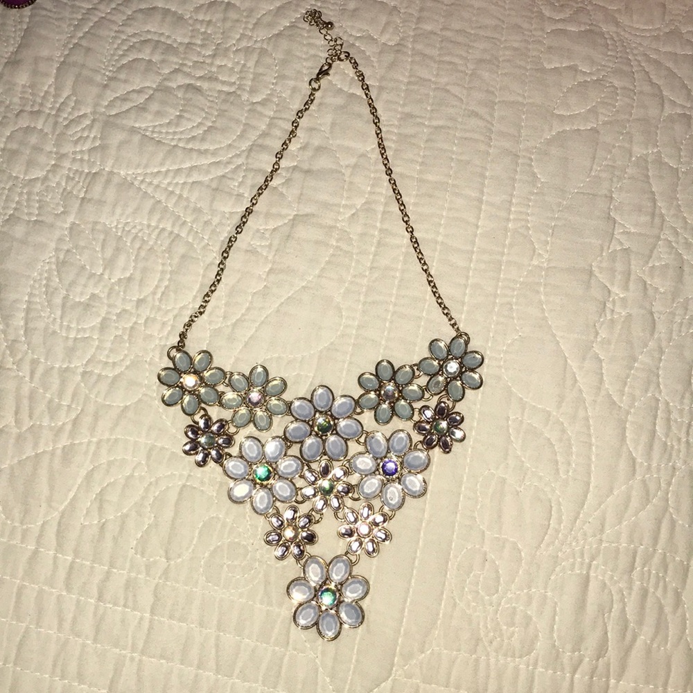 Statement necklace